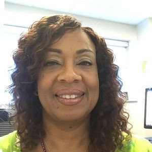 Meet your Posher, Alesia